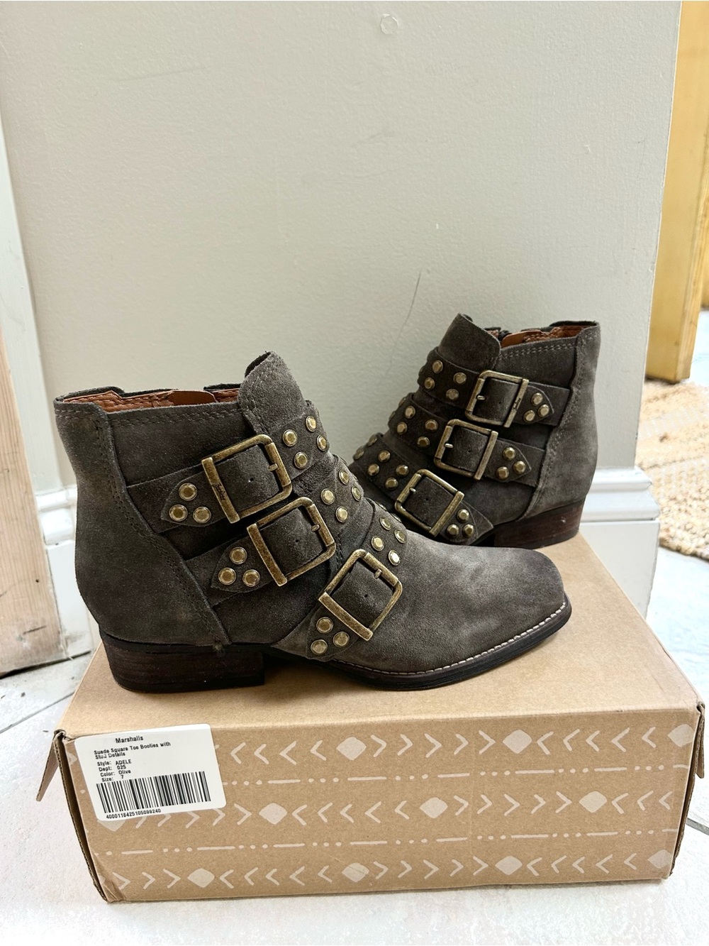 Zodiac Adele Olive Suede Studded Triple Buckle Ankle Boots Size 7